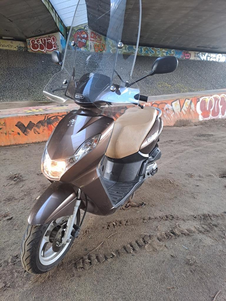 Peugeot kisbee snor 4 takt 45kmu windscherm, Ophalen of Verzenden, Gebruikt, Benzine, Peugeot