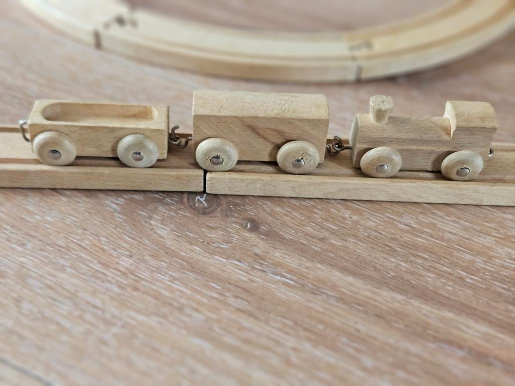 Vintage houten treintje, Kinderen en Baby's, Speelgoed | Houten speelgoed, Ophalen, Gebruikt