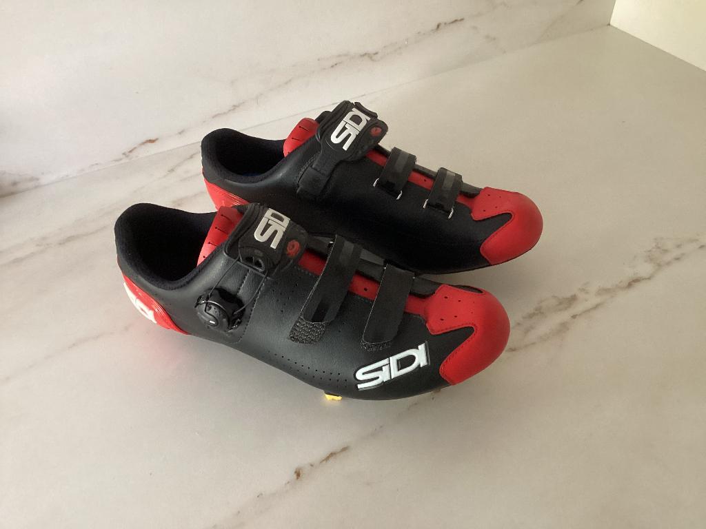 Sidi Alba 2 zwart/rood - maat 46, Ophalen of Verzenden, Gebruikt, Schoenen