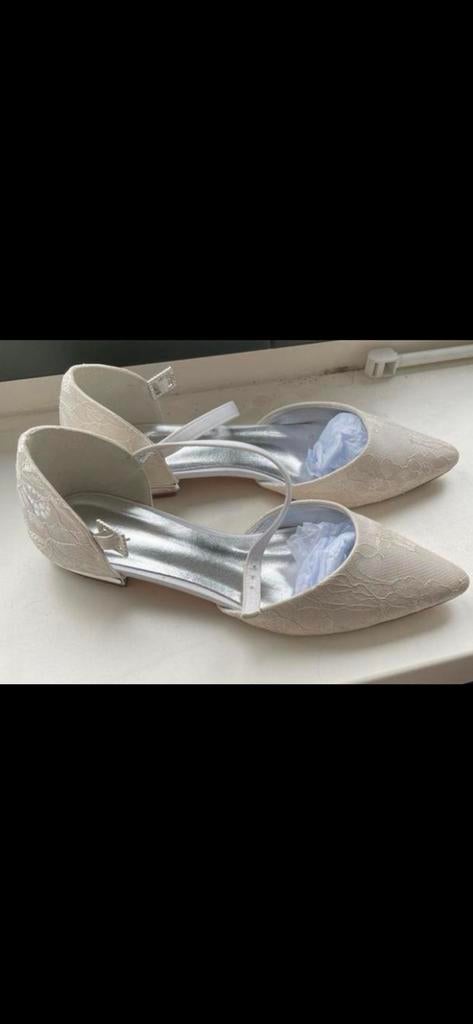 Zomer - kant - 38 - damesschoenen  - feest - bruid -, Schoenen met lage hakken, Wit, Ophalen of Verzenden, Zo goed als nieuw