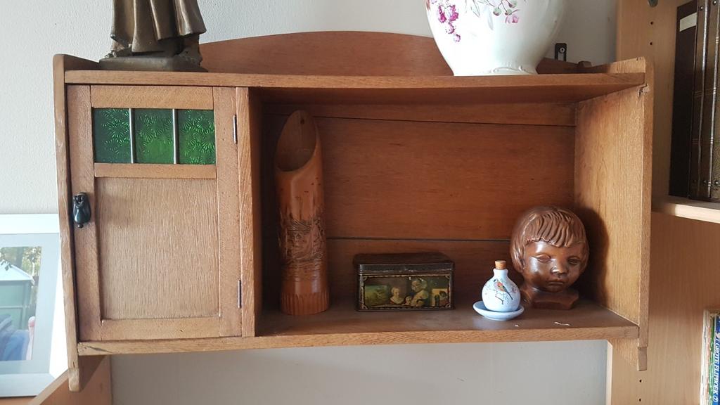 antiek bijbel kastje 75 breed 35cm hoog, Antiek en Kunst, Ophalen of Verzenden