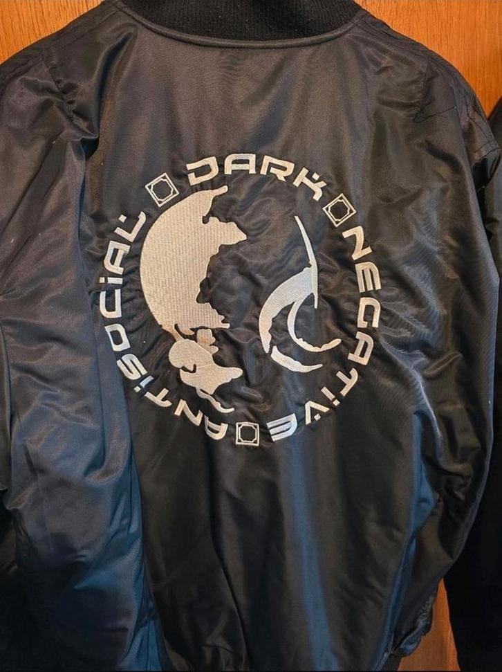 Gabber Bomberjack - D.N.A. Industrial, Kleding | Heren, Jassen | Winter, Zo goed als nieuw, Maat 48/50 (M), Zwart, Verzenden