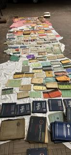 Oude tractoren boekjes en diversen., Ophalen, Gebruikt