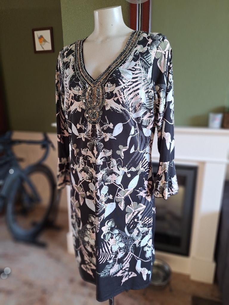 K-Design prachtige V hals jurk mt XL zwart roze grijs, K-design, Verzenden, Zwart, Maat 46/48 (XL) of groter