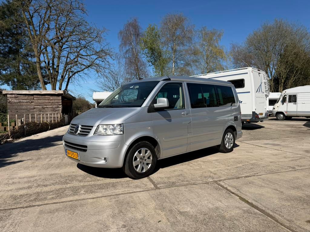 VW California 2.5tdi met zeer veel opties!, Caravans en Kamperen, Campers, Buscamper of Camperbus, Airbags, Wolfsburg, Duitsland