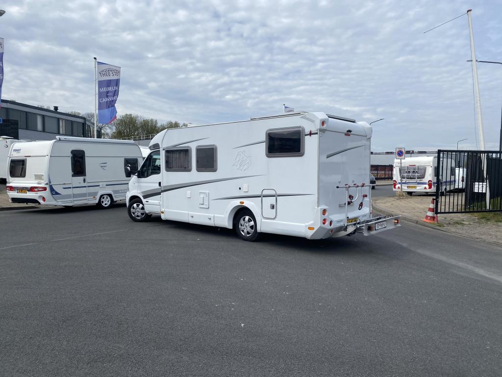 Knaus Knaus R48 met Airco cruise cntr, Reservewiel, Ringverwarming, Bedrijf, Luifel