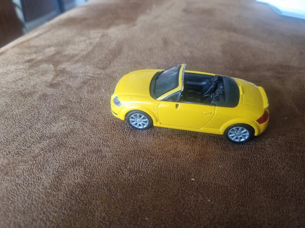 Gele Audi TT Cabriolet Speelgoedauto, Hobby en Vrije tijd, Modelauto's | 1:43, Ophalen of Verzenden, Gebruikt, Auto, Overige merken