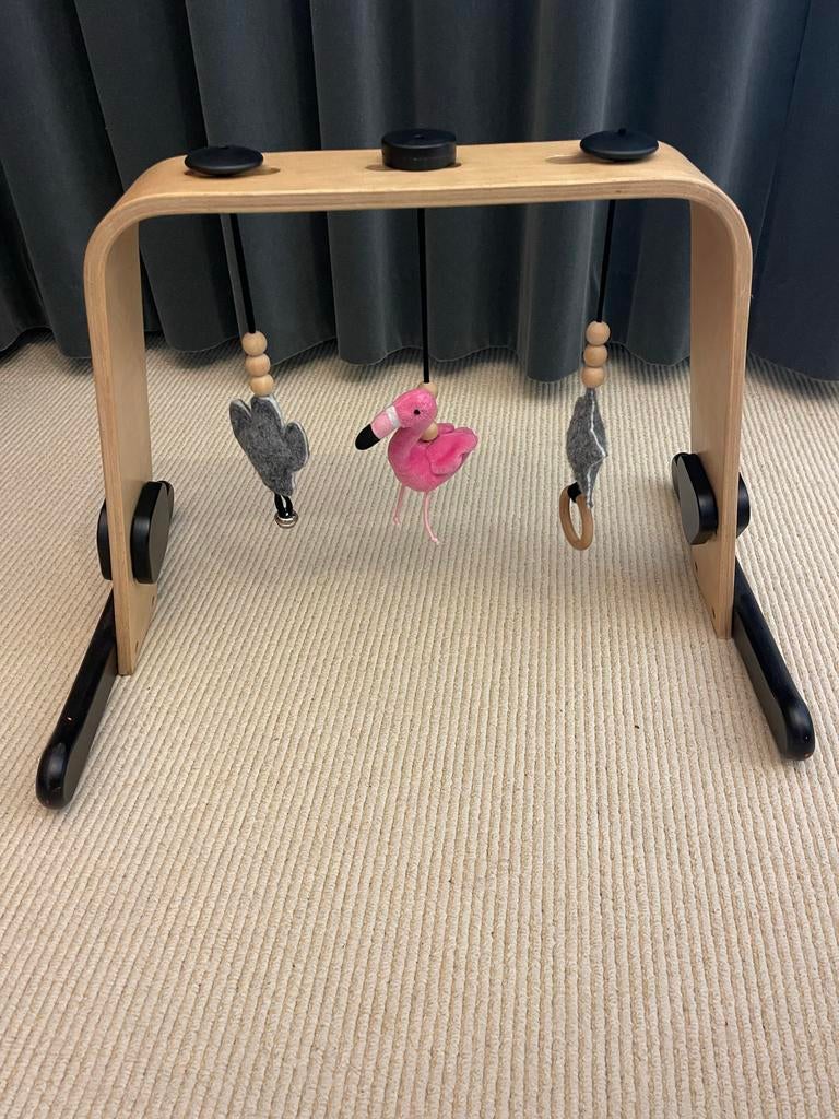 IKEA Babygym met houten frame en speeltjes, Ophalen of Verzenden, Zo goed als nieuw, Babygym
