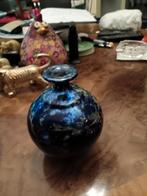Unieke blauwe vaas met glanzende afwerking, Ophalen of Verzenden