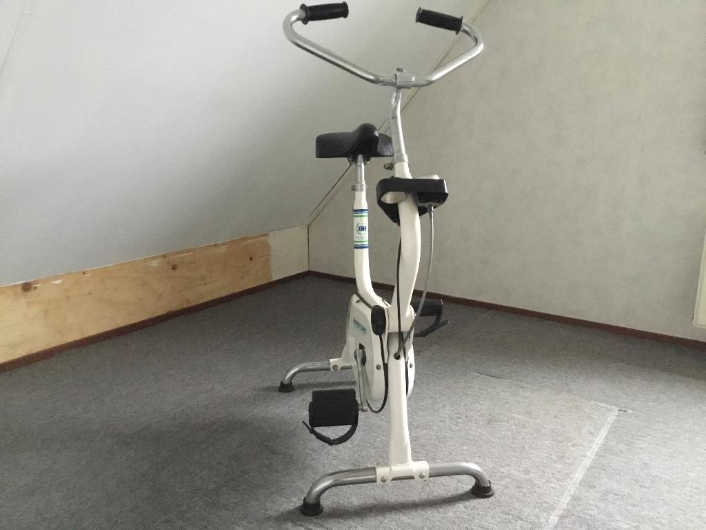 Hometrainer, Ophalen, Gebruikt, Metaal, Benen