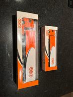 Miniatuur TNT Vrachtwagens - DAF & Mercedes, Overige merken, 1:50 of kleiner, Ophalen of Verzenden, Zo goed als nieuw