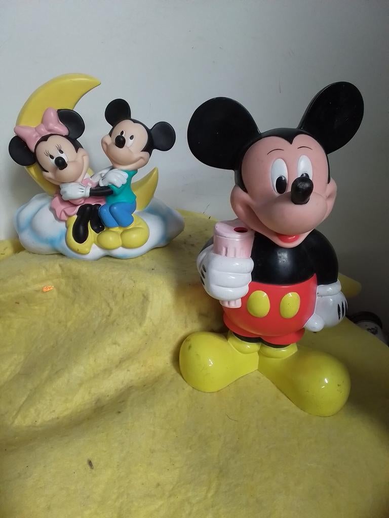 2086/87) Disney  2 mooie figuren grootste 24cm, Verzamelen, Ophalen of Verzenden, Overige figuren, Zo goed als nieuw, Beeldje of Figuurtje