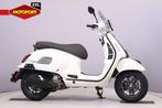 Vespa GTS 300 SUPER (bj 2023), Motoren, Scooter, Bedrijf, Piaggio Vespa B.V., Minervum 7272
4817 ZM  Breda, NL