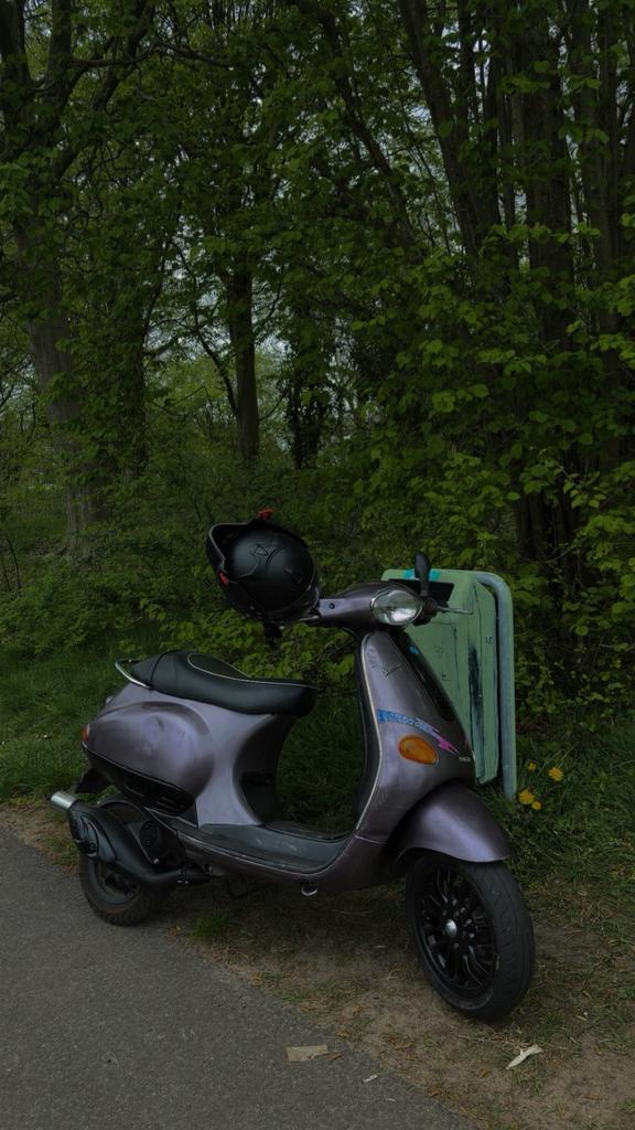 Vespa et2 70cc moet zsm weg, Ophalen, Zo goed als nieuw, Tweetakt, Overige modellen
