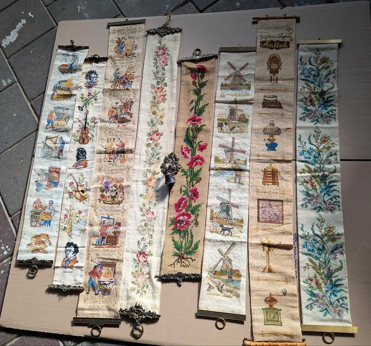 8 vintage  Geborduurd schelekorden, Antiek en Kunst, Antiek | Kleden en Textiel, Ophalen of Verzenden