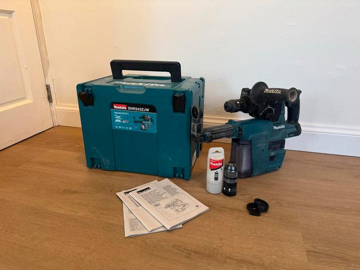 Makita DHR243 SDS Boorhamer met Stofafzuiging, Doe-het-zelf en Verbouw, Gereedschap | Boormachines, Gebruikt, Boor- en/of Breekhamer