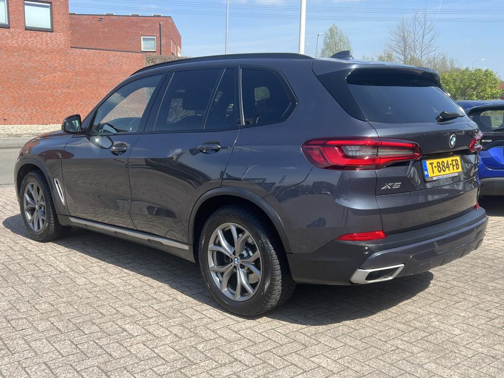 BMW X5 xDrive30d High Executive X-Line Luchtvering Individua, Gebruikt, 2993 cc, Met garantie (alle), 255 €/maand