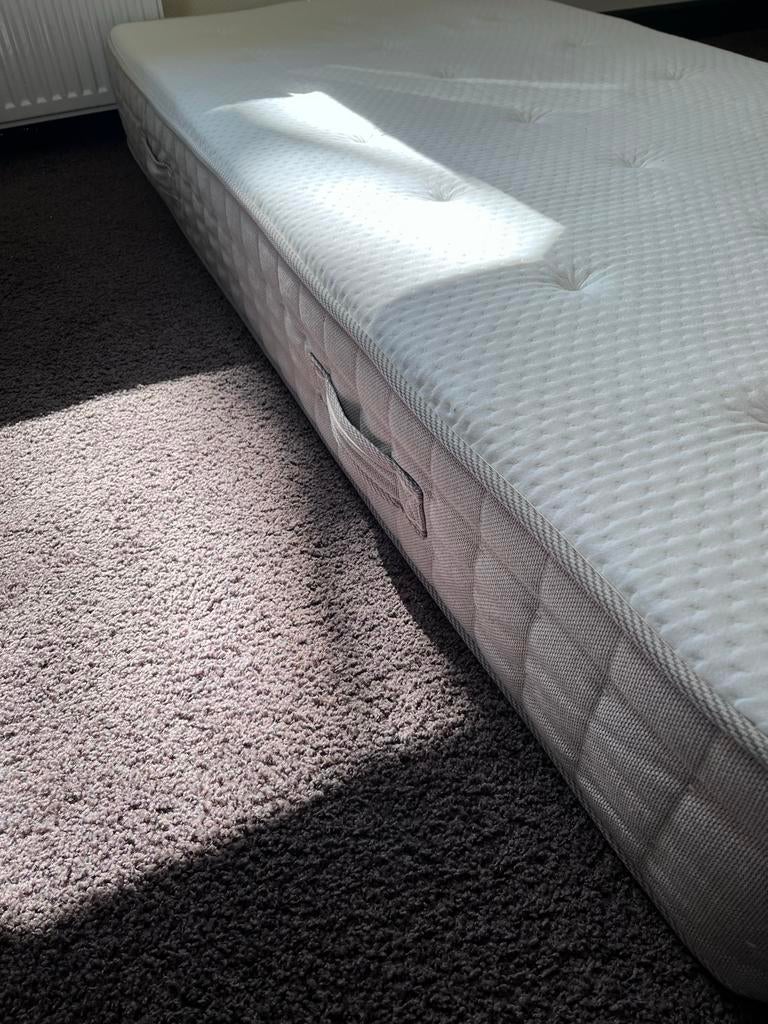 IKEA Hesseng Matras, Huis en Inrichting, Slaapkamer | Matrassen en Bedbodems, Ophalen, Gebruikt, 90 cm, Eenpersoons