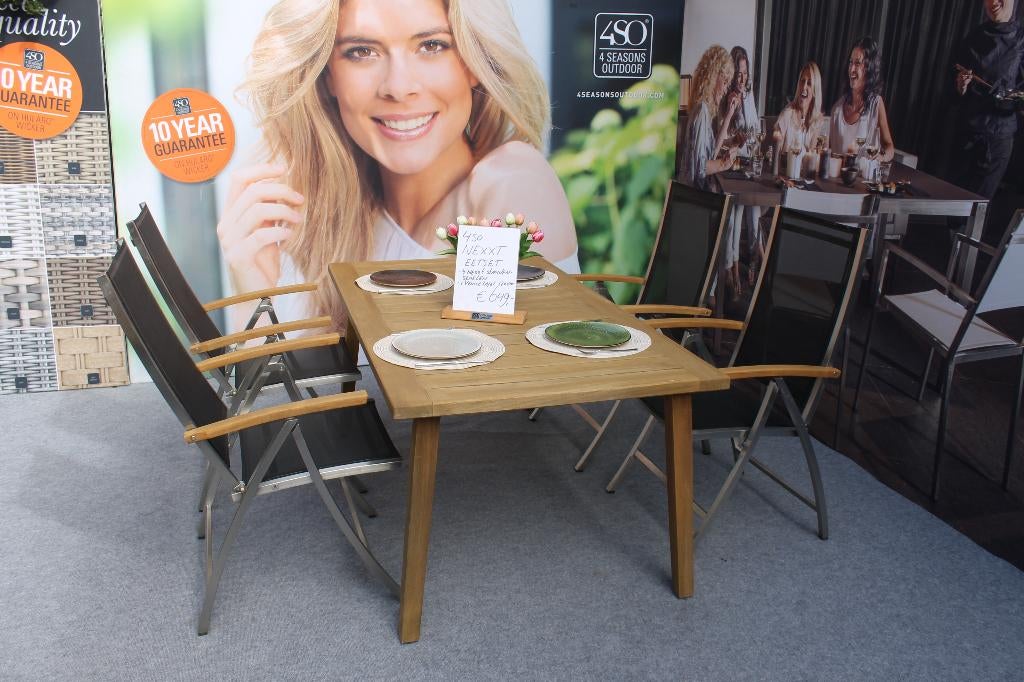4 persoons tuinset Nexxt van 4 seasons outdoor, Ophalen, Zo goed als nieuw, Rvs, Verstelbaar