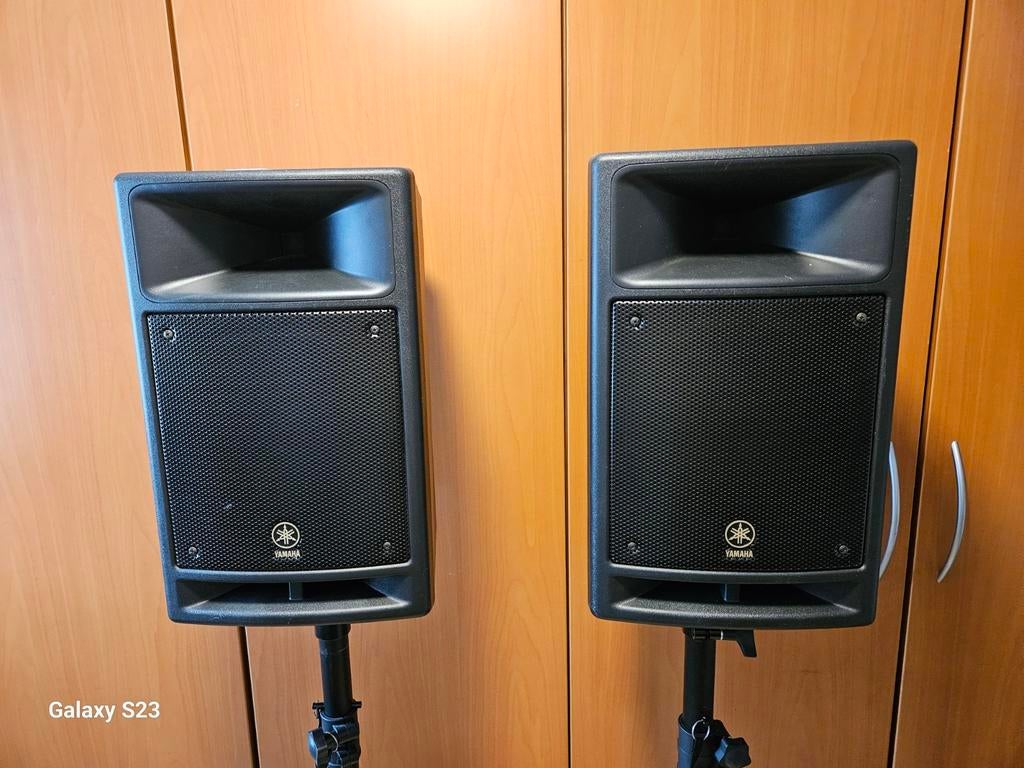 Yamaha Stagepas 300, incl.stands, Ophalen, Minder dan 500 watt