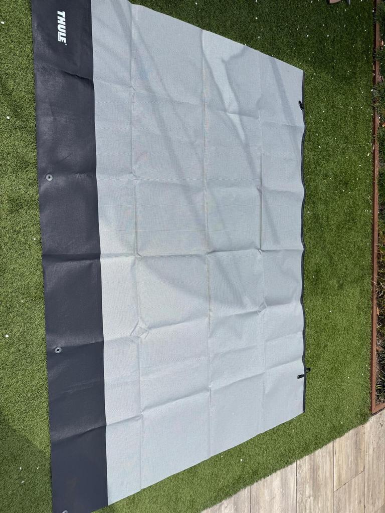 Thule G2 sun blocker, Ophalen, Zo goed als nieuw