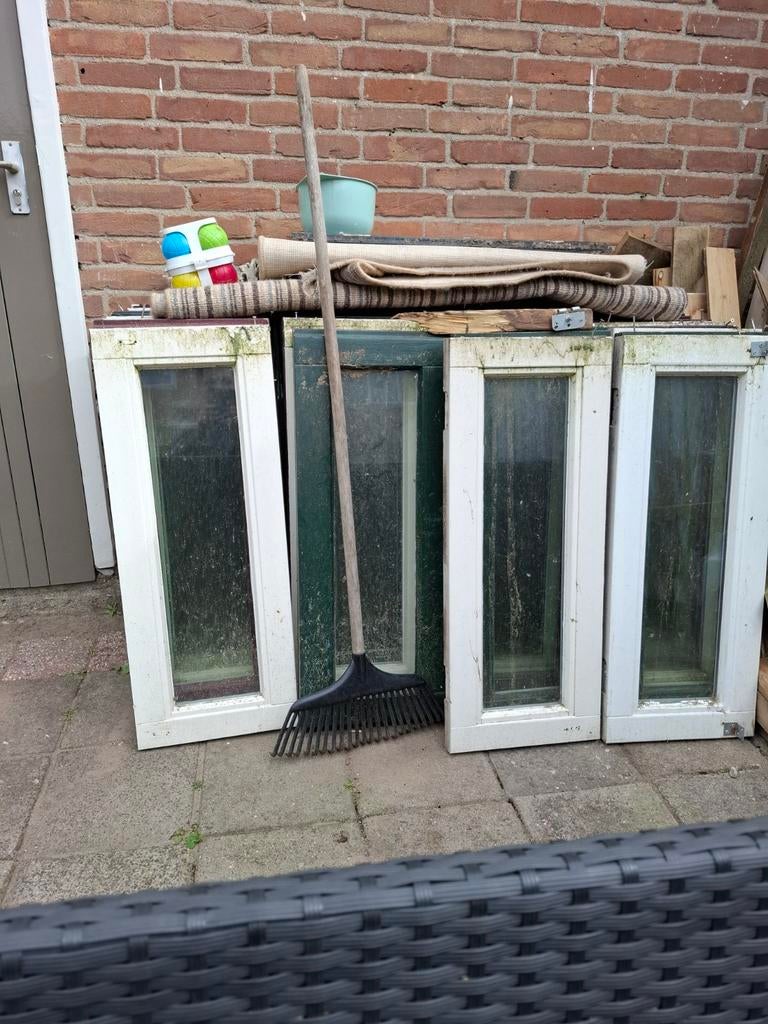 Klepraampjes, ongeveer 30 stuks, Doe-het-zelf en Verbouw, Glas en Ramen, Ophalen