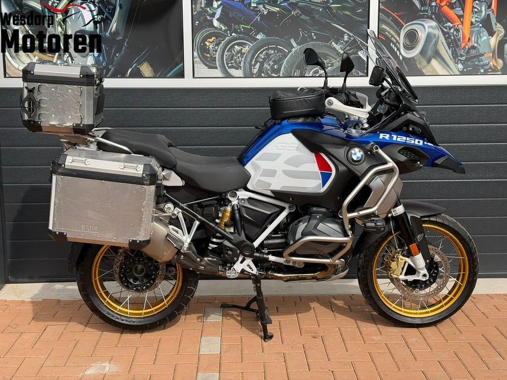 BMW R 1250 GS ADVENTURE HP Dealer Onderhou Akrapo Alle Optie, 2 cilinders, 1254 cc, Motorrijbewijs A, Bedrijf