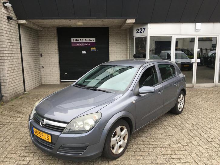 Opel Astra 1.6 Edition / APK DECEMBER 2026 / 5 DEUREN / APK, Auto's, Opel, Bedrijf, Te koop, Astra, ABS, Airbags, Airconditioning