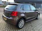Volkswagen Polo 1.2 TSI Highline PANO/DSG/STOELVW/NAVI/PDC, Euro 5, Stof, Gebruikt, Zwart