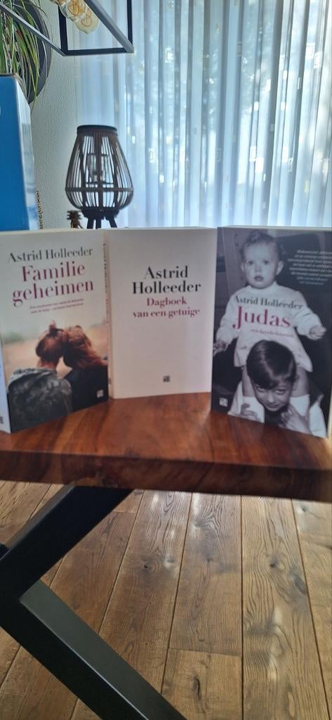 3 boeken Astrid Holleeder, Ophalen of Verzenden