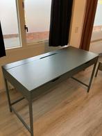 IKEA Alex Bureau Petrol/Blauw met Lades - 131,5x58x76 cm, Ophalen, Gebruikt, Met lades, IKEA