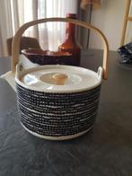 Marimekko theepot, Ophalen of Verzenden, Zo goed als nieuw, Rechthoekig, Riet