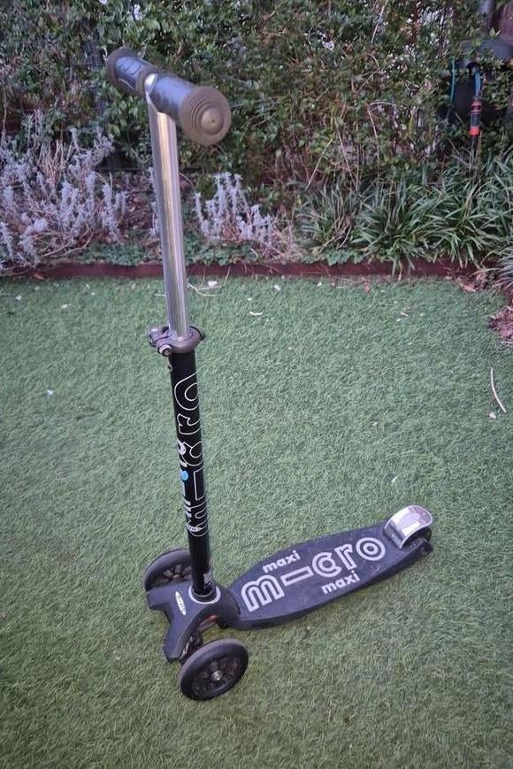 Maxi Micro Step Zwart - Zo goed als nieuw, Fietsen en Brommers, Steps, Ophalen of Verzenden, Zo goed als nieuw, Gewone step, Micro