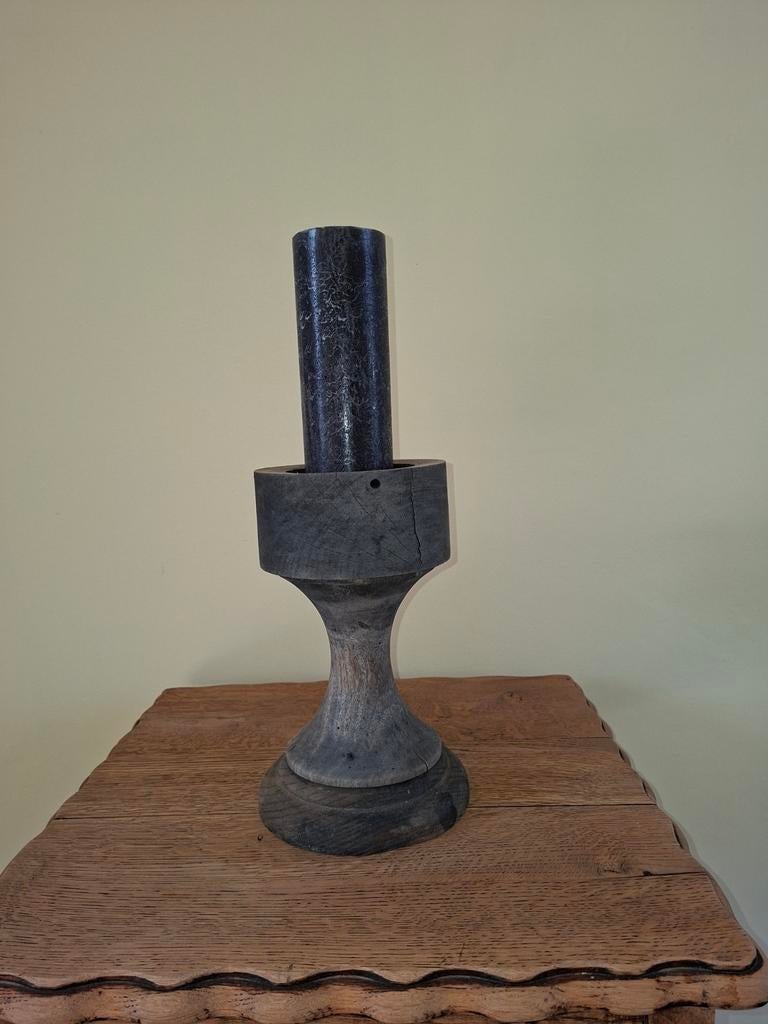 Prachtige ronde houten kandelaar, Ophalen, Overige materialen