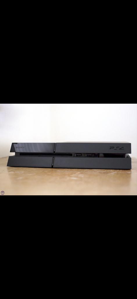 PS4 met controller en account - Scherpe prijs!, Spelcomputers en Games, Spelcomputers | Sony PlayStation 4, Gebruikt, Original
