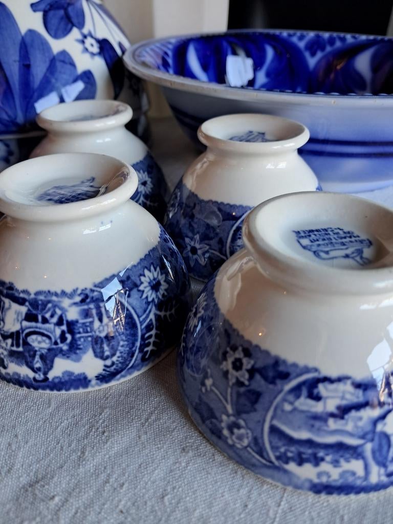 Petrus Regout, 4x teadrinker kommetjes, #1900, setprijs;, Antiek en Kunst, Antiek | Servies los, Ophalen of Verzenden