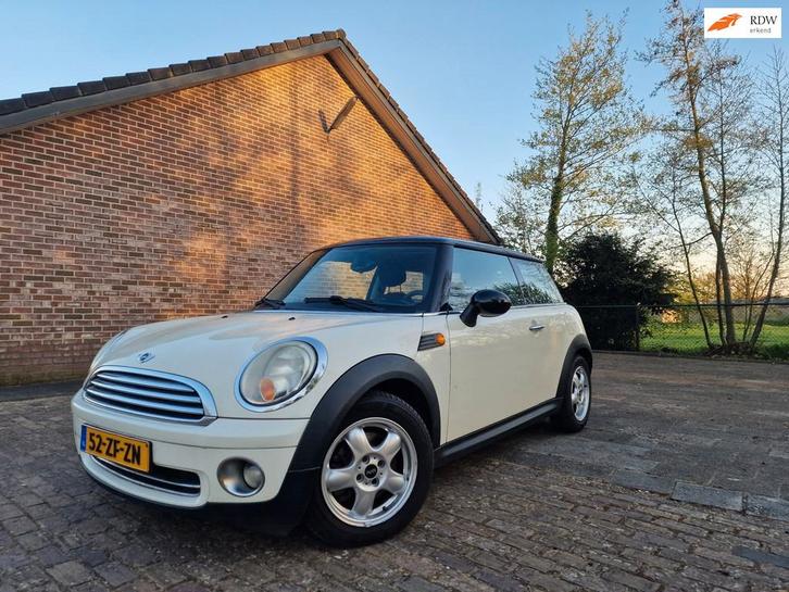Mini Mini 1.6 Cooper AIRCO 6 BAK 3 X SLEUTELS BOEKJES, Auto's, Mini, Bedrijf, Te koop, Cooper, Benzine, Euro 4, B, Hatchback, Handgeschakeld