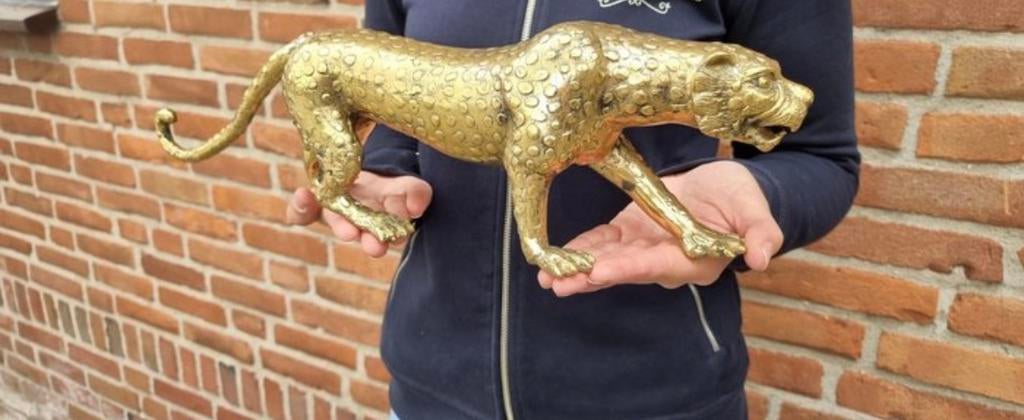 Bronze leopard statue, Verzenden, Zo goed als nieuw, Opgezet dier
