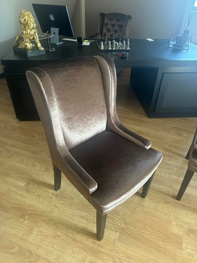 2 Luxe Eetkamerstoelen Velvet Taupe - ZGAN, Huis en Inrichting, Stoelen, Ophalen, Twee, Bruin, Zo goed als nieuw