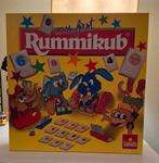 Rummikub kinderspel - Compleet en goede staat, Een of twee spelers, Ophalen of Verzenden, Zo goed als nieuw, Goliath