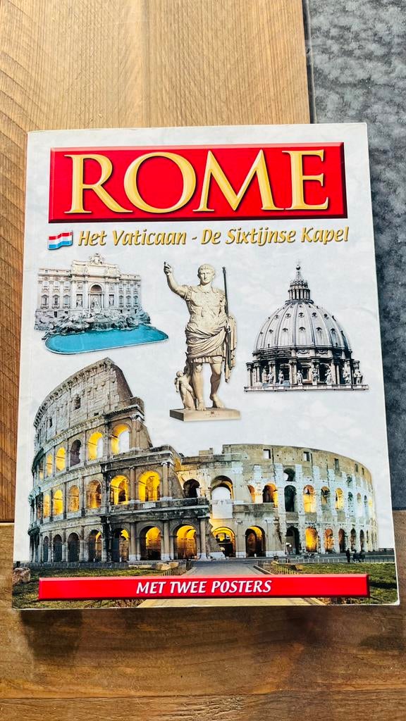 Boek over Rome, Overige merken, Europa, Ophalen of Verzenden, Zo goed als nieuw