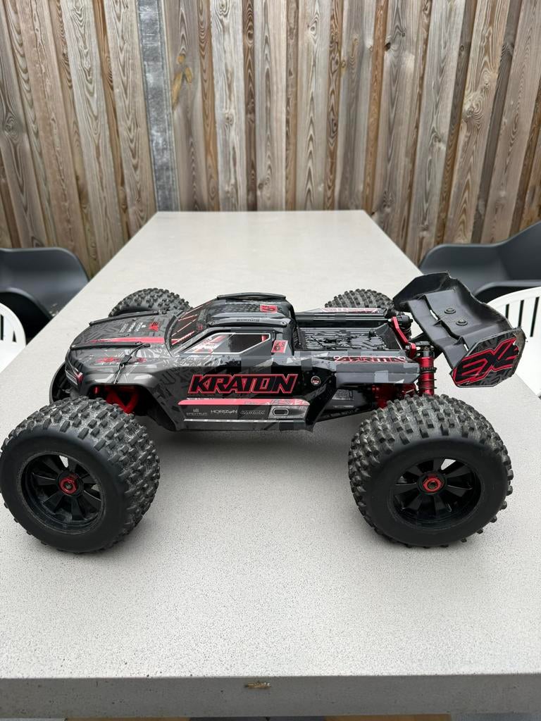 Arrma Kraton EXB v2 met upgrades, Gebruikt, Auto offroad, RTR (Ready to Run), Schaal 1:8