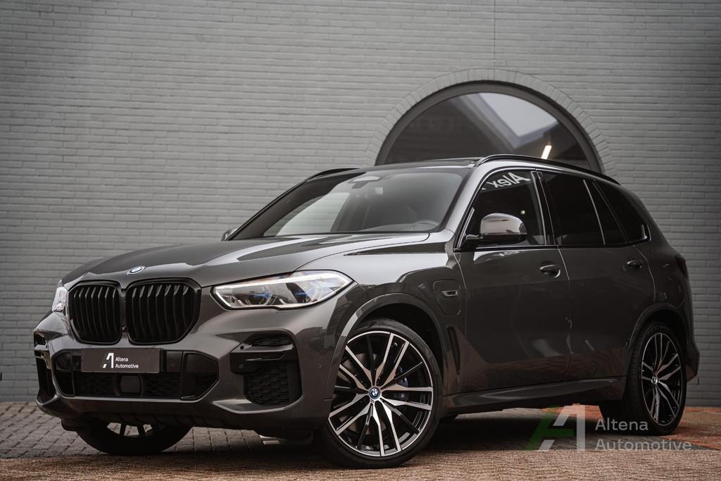 BMW X5 xDrive45e Executive M-sport, BTW comfortstoelen, 360,, Auto's, Automaat, 12 maanden, Gebruikt, 394 pk
