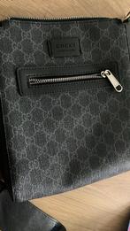 Gucci Schoudertas Zwart, Sieraden, Tassen en Uiterlijk, Tassen | Schoudertassen, Overige merken, Zwart, Ophalen of Verzenden, Zo goed als nieuw