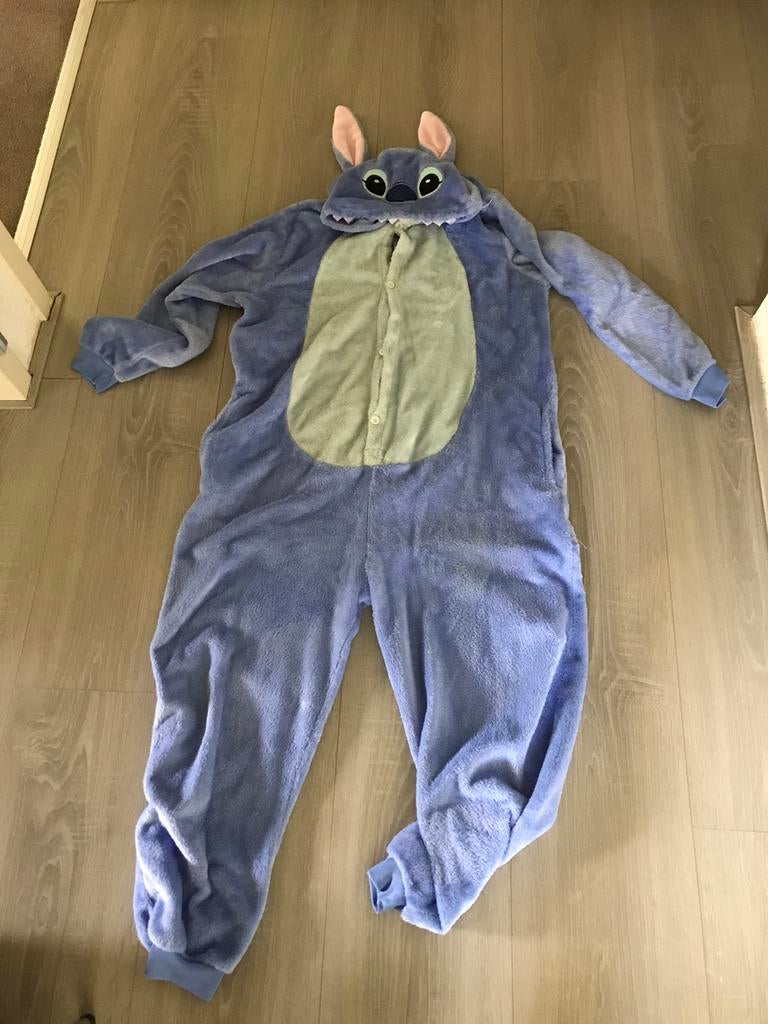 Leuk Stitch onesie maat L, Ophalen of Verzenden, Zo goed als nieuw, Jongen of Meisje