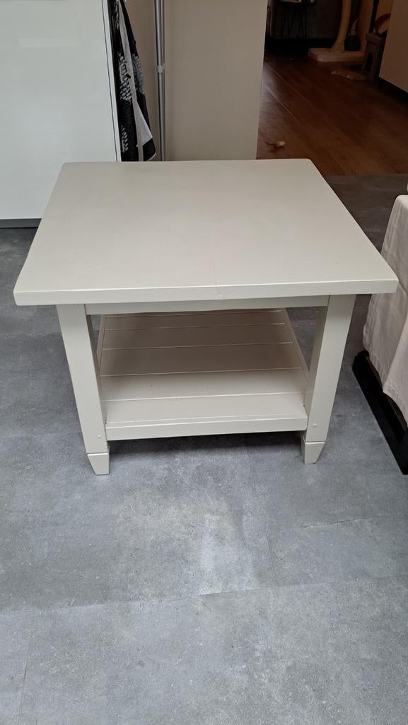 Mooie en solide salontafel, 65x65x54 cm, Ophalen, Gebruikt, 50 tot 100 cm, 50 tot 75 cm
