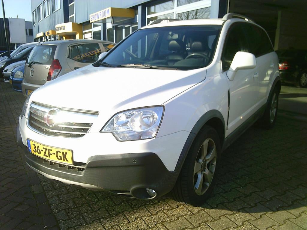 Opel Antara 2.4-16V Enjoy Wit 2008 Airco Cruise Leder NAP!, Auto's, Opel, Gebruikt, 4 cilinders, Wit, Bedrijf