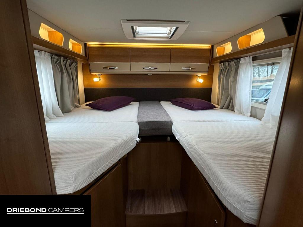 Knaus 650MEG Platinum 165PK Enkele Bedden Luifel Lift-Fietse, Airbags, Bedrijf, 6 tot 7 meter, Hordeur