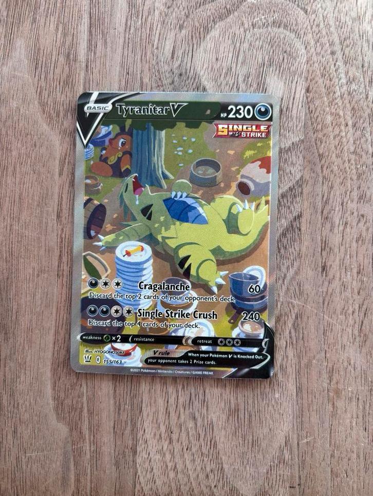 Tyranitar V (Full Art) - Pokémon Kaart, Hobby en Vrije tijd, Verzamelkaartspellen | Pokémon, Zo goed als nieuw, Losse kaart, Ophalen of Verzenden