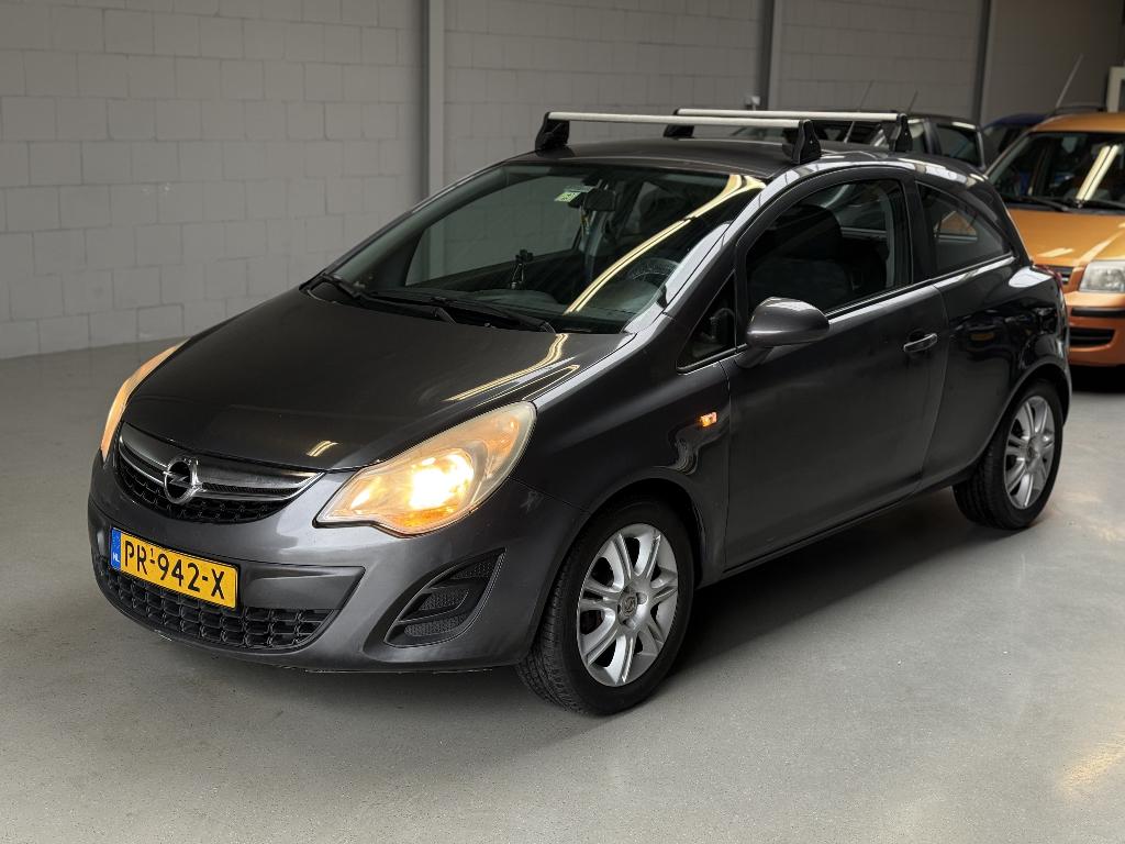 Opel Corsa 2011 - 163.00 km, Auto's, Opel, Particulier, Corsa, Airbags, Airconditioning, Cruise Control, Dakrails, Radio, Benzine